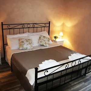  Appartamento House Colosseo Italia